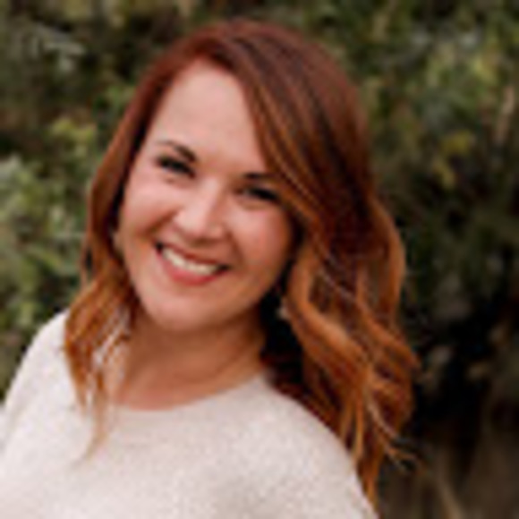 Meet your Posher, Courtney - Picture 1 of 1